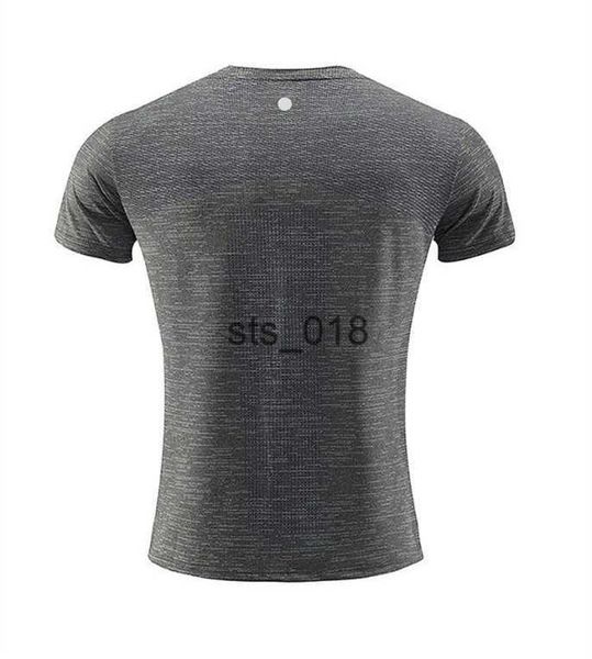 

yoga outfit ll men outdoor shirts new fitness gym football soccer mesh back sports quick-dry t-shirt skinny male t230228