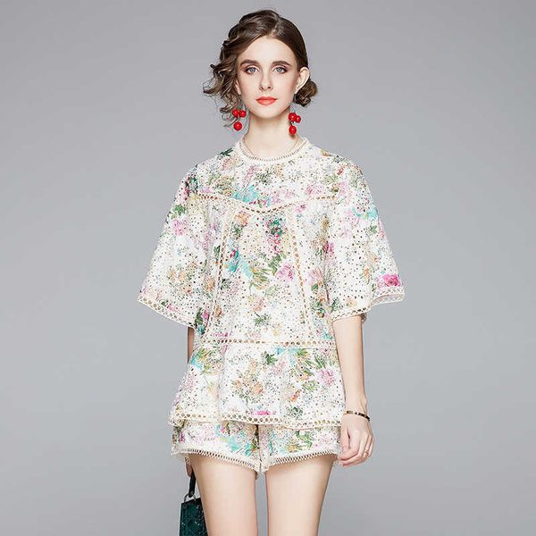 

women's casual dresses suit women's 2023 summer hollow-out embroidered printed and shorts loose temperament floral two-piece set, Black;gray