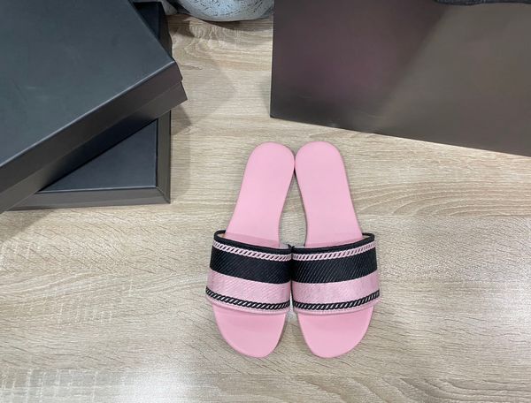

35-42 size luxury shoes women's slippers fashion classic flat beach slippers, Black