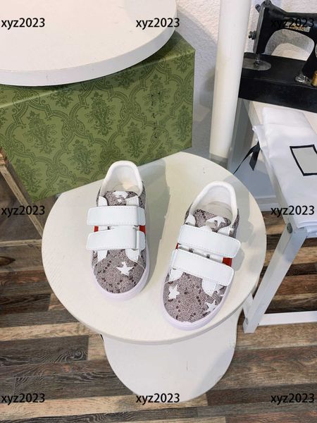 

kids casual shoe child sneakers baby spring comfortable handsome new arrival rubber box protection shipment children's size 23-35, Black;red