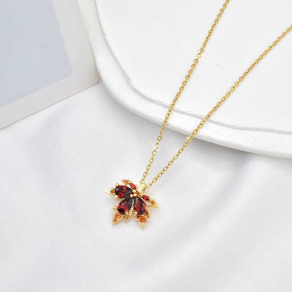 

same red maple leaf necklace women ins light luxurious simple fashionable versatile collarbone chain online red live broadcast, Silver
