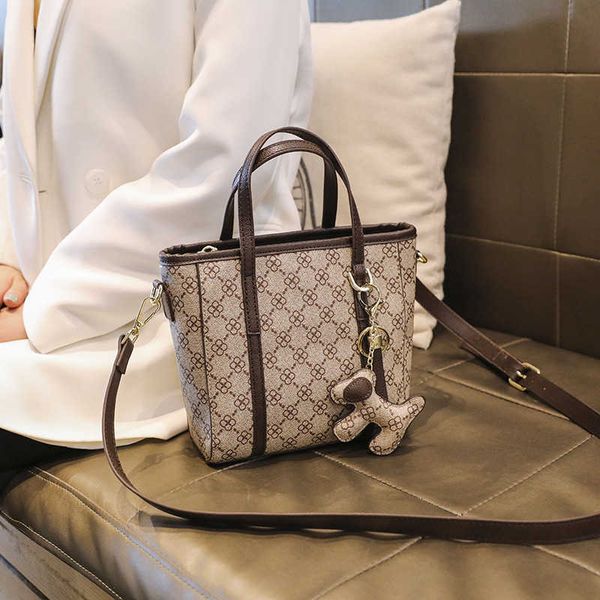 

55% off designer bags hand women's korean single-shoulder cross-body small square bag large capacity 2023 new luxury handbags