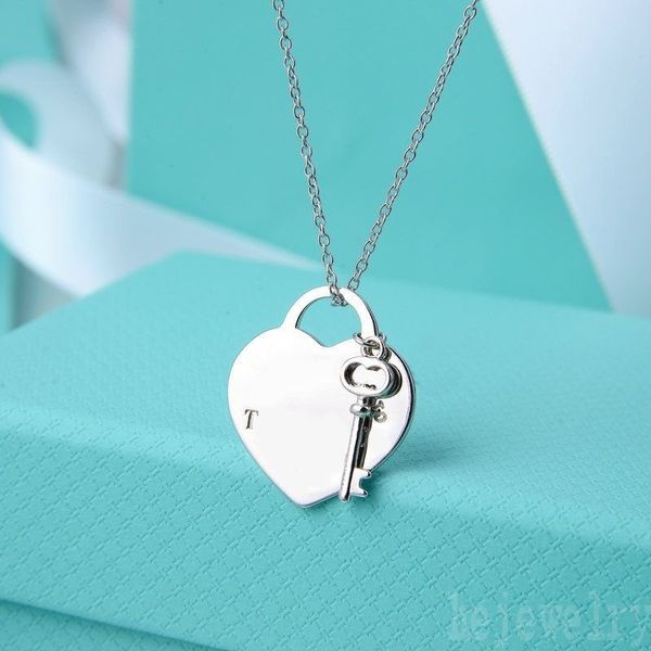 

mens chains designer necklaces simple pink blue red heart tag letter birthday classics couples charming enamel trendy pendant necklace jewel, Silver