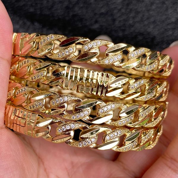 

bangle 4pcslot luxury dubai africa bangles for women girl with rhinestones jewelry saudi arabia bracelets habesha wedding bride gift 230228, Black