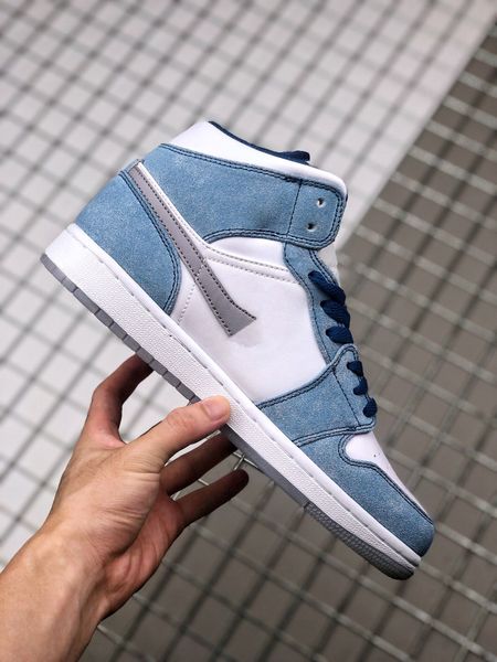 

wholesale 2023 latest 1s basketball shoes 1 mid french blue fire red outdoor lifestyle designer sneakers