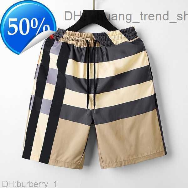 

burbreries mens womens designers shorts summer fashion streetwears clothing quick drying swimwear printing board beach pants m3xl burberies, White;black