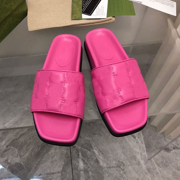 

women's designer flat sandals slippers fashion letter ladies shoes metal buckle luxury outdoor flip flops size 35- 41 green black red