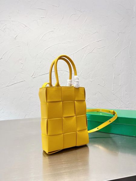 

woven leather handbag luxury designer tote bags moon shaped medium bags women' handbag cross purses high quality