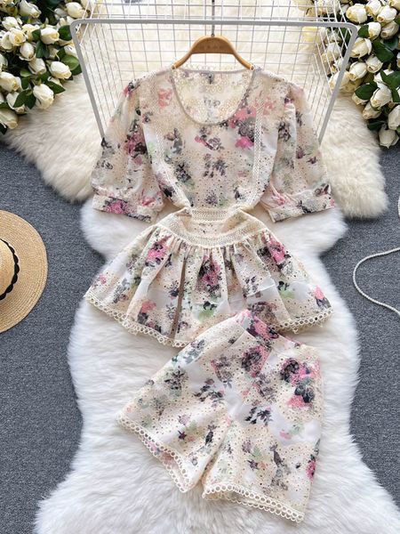 

womens two piece pants summer gentle little fragrance suit female elegant floral waist skirt wide leg shorts fashion twopiece set women d134, White