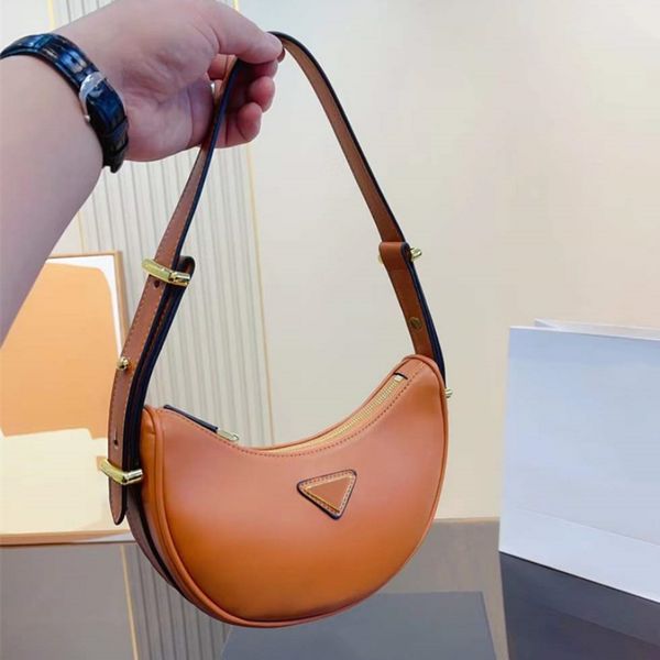 

hobo bags underarm tote bag designer bag handbag luxury shoulder bag small totes triangle sequin 3 colors fashion purse handbags 5a quality