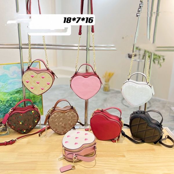 

fashion girls love heart shape handbags 2023 children strawberry letter printed one shoulder bags lady style kids messenger lipsticks bag a9, Black