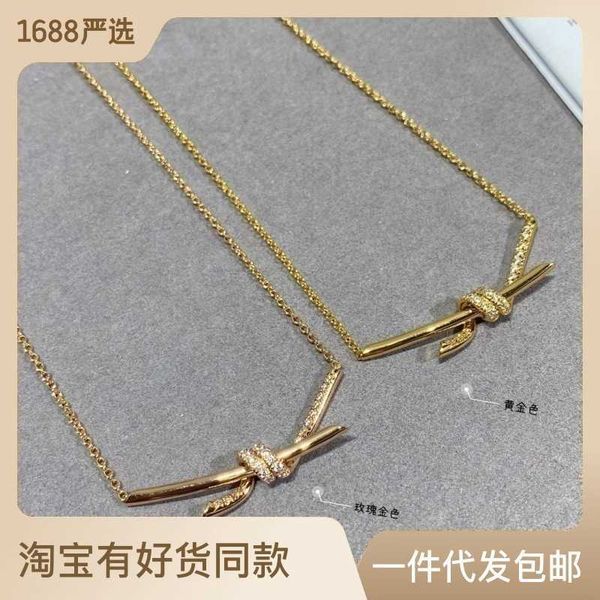 

v-gold second-generatiffayon cnc exquisite carving tiffayffay knot necklace for women 18k rose thick gold high diamond gu ailing with the sa, Black
