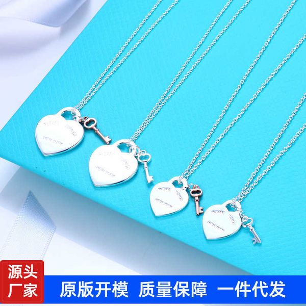 

internet celebrity love key necklace female tiffay heart english hangtag rose gold collar, Black