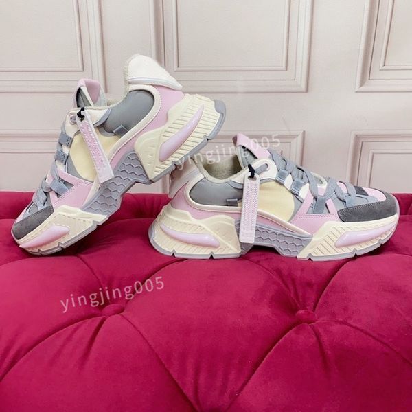 

classic designer casual shoes for women flat sneakers low panda white black grey fog chunky glod