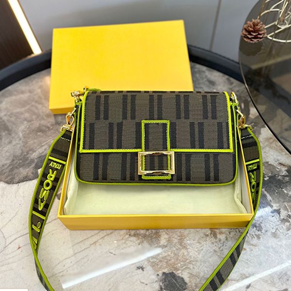 

canvas baguette crossbody bag women handbags purse detachable handle strap fashion letters golden hardware internal zipper pocket classic sh