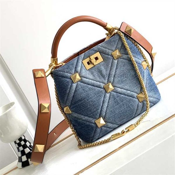

bag volention outdoor bag luxurys bucket denim butot capacity women 2023 new style shoulder temperament armpit large rivet texture 9hhr