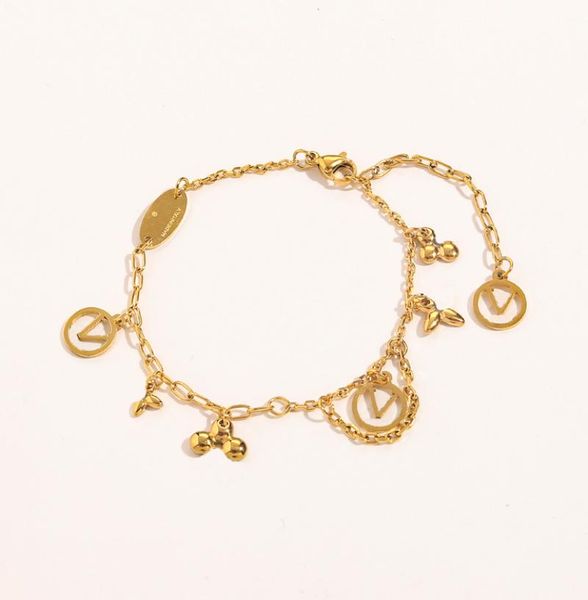 

2022 bracelets women bangle fashionable classic18k gold plated stainless steel love gift wristband cuff chain designer jewelry adj3689068, Black