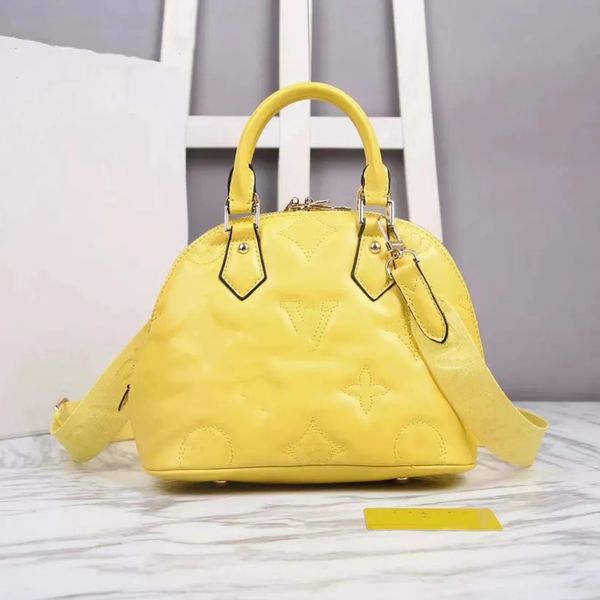 

fahion alma bb pm shell bag women embroidery thread embossing leather handbags embossed shoulder bags designer handbag crossbody purse bag t