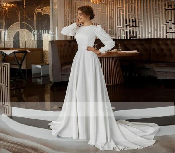 

2022 simple soft satin weddding dresses elegant crew neck bride dress long sleeves muslim sweep train a line bridal gowns vestido 4381062, White