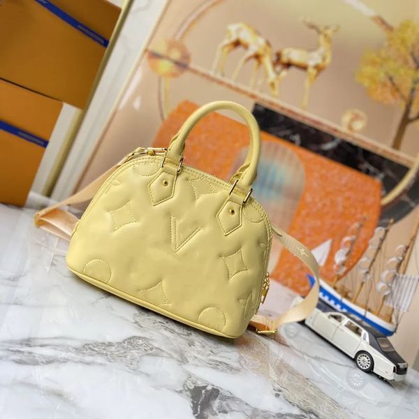 

luxurys designer shell bag alma bb embroidery thread embossing genuine leather classic ladies handbag women cossbody purse handbags shoulder