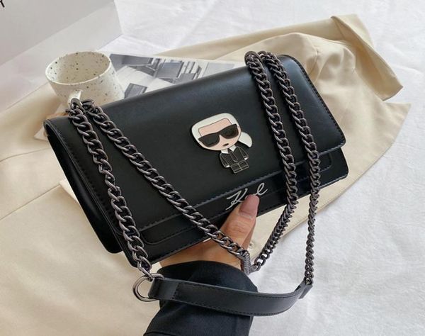 

cartoon crossbody bag fashion chain single shoulder small bags lock lock solid color versatile underarm bag7401080