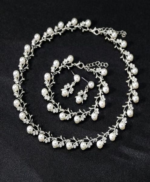 

pearls new brides jewelry bridal accessories jewelry earrings necklace crown 3 pieces charming for wedding bride5831168, White