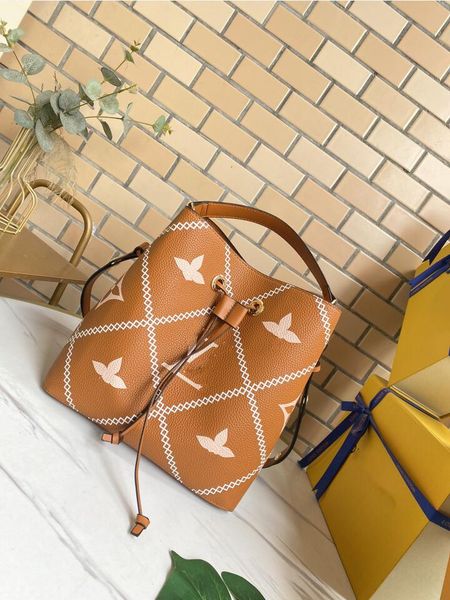 

5a brand design m44022bucket bag trend handbags genuine leather designer ladies shoulder bags small underarm crossbody female messenger bag