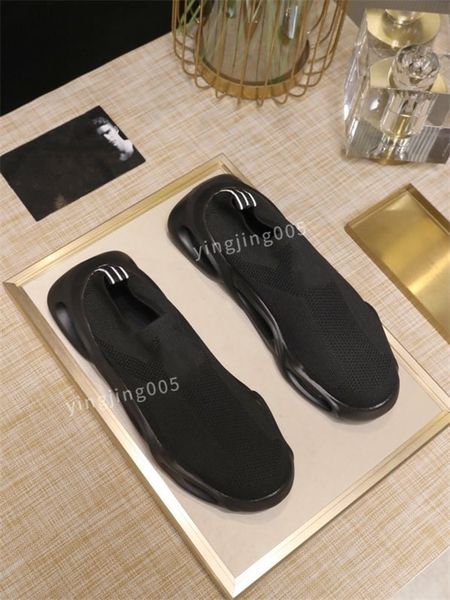 

classic designer casual shoes for mens flat sneakers panda white black grey fog chunky glod