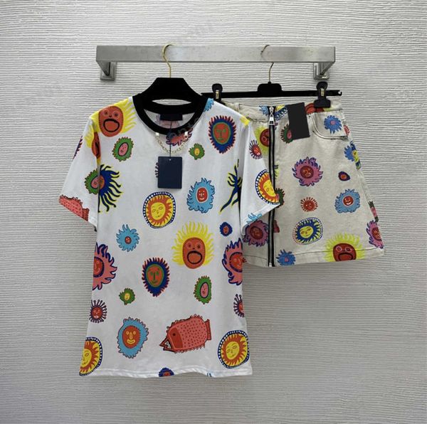 

co-branded series designer dress two piece set gold chain decorated cartoon painting print tshirt short-sleeved and skirt suits women clothi, White