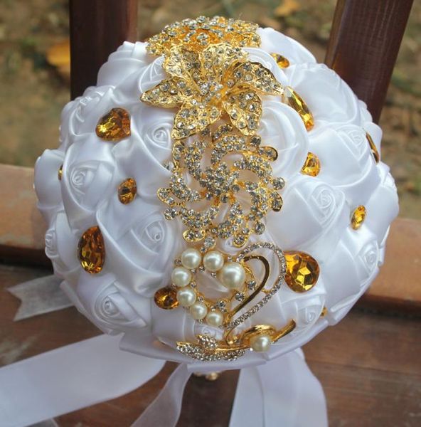 

white wedding bridal bouquets simulation flower wedding supplies artificial flower gold rhinestones sweet 15 quinceanera bouquets 5499625