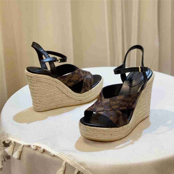 

fashion women's sandals 2023 lvsity luxury brand letter logo summer women's high heels men's casual student flats viutonity 0, Black