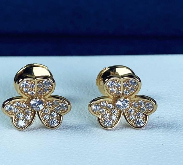 

brand pure 925 sterling silver earrings 3 leaf clover flower full diamond stud earrings white gold pink gold luxury quality5360809, Golden