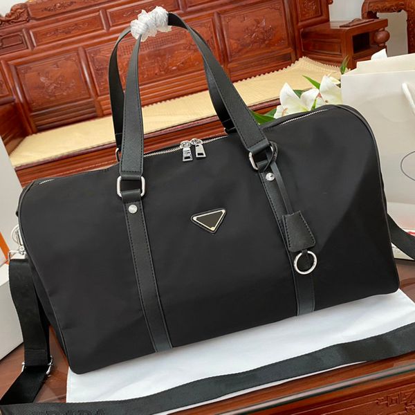 

2023 designer bag business big traveling bag men's huge duffle large capacity triangle mark nylon available for men and women fashion t