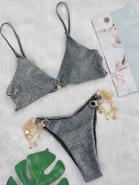 

2023 new summer women's 2pcs bathing suit bikini sets spaghetti strap triangle bikini set shell chain linked swimsuit sets, White