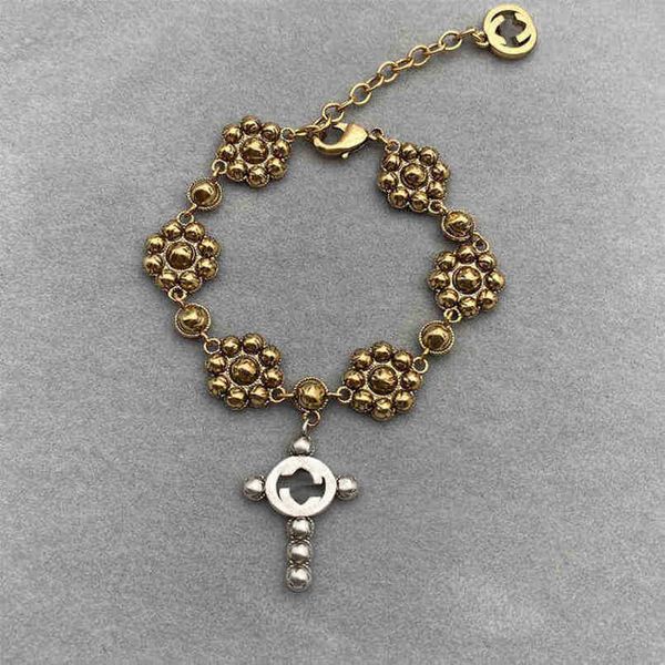 

80% off designer jewelry necklace ring / color diamond flower bracelet trend, Black
