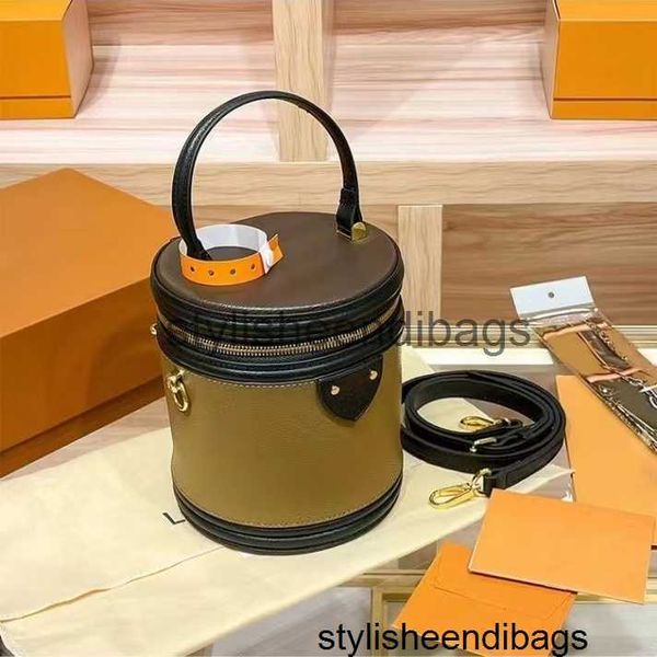 

stylisheendibags leather cannes wash shoulder bag hobo crossbody handbags cosmetic bags luxury designer mylon wallet camera cases card pocke