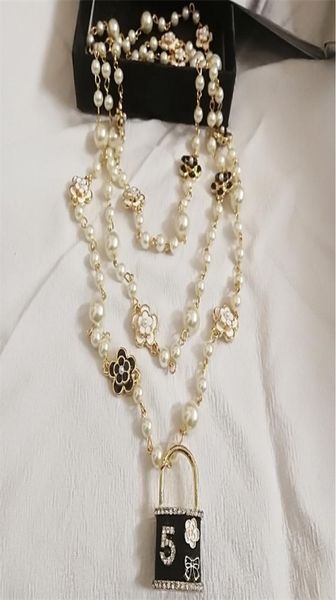 

pendant necklaces women long pearls lock chain collane lunghe donna camelia layered party c necklace brand jewelry 2211056834335, Silver