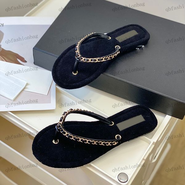 

designer womens slippers clip sandals flat flip flops thong leather wool tweed chain buckle fashion beach shoes home casual shoes soft comfo, Black