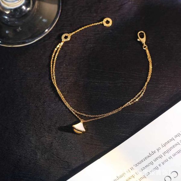 

live double layer skirt 18k rose inlaid gold white fritillaria red agate fan bracelet, Golden;silver