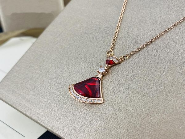 

designer necklaces small skirt necklace red agate pendant joker clavicle chain 18k rose gold fan female diamond pendants 5581789, Silver