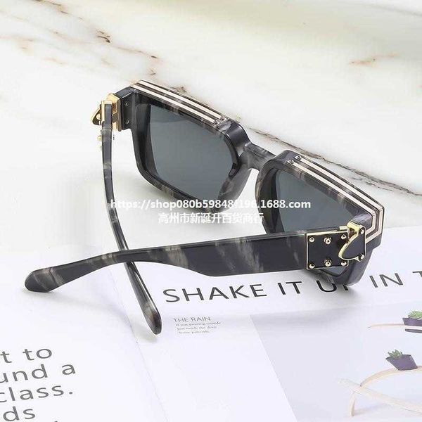 

millionaire's of the same style men's net red square sunglasses women's fashion glasses, White;black