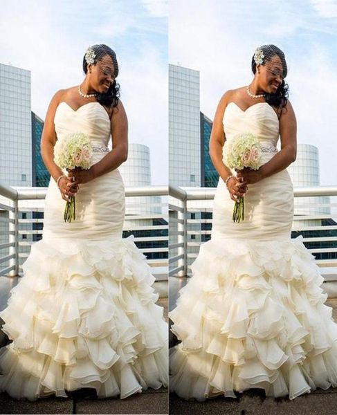 

vintage plus size mermaid wedding dresses ruched cascading ruffles sweetheart floor length long dubai arabic bridakl gowns6780994, White