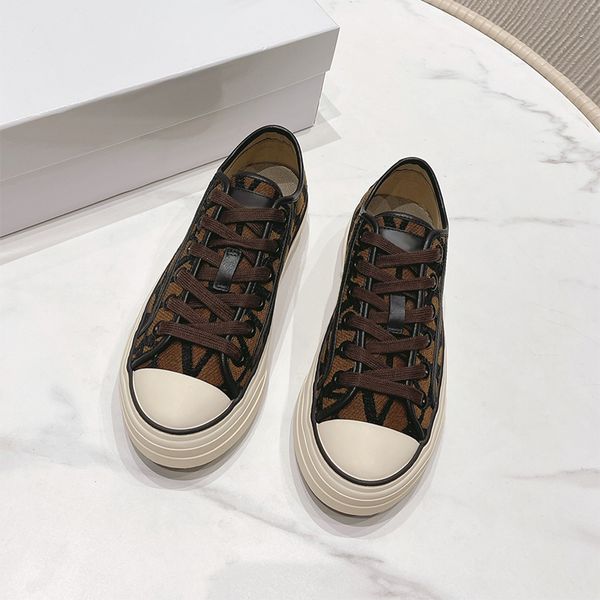 

designer shoe mens slides printed valentins sneaker woman texture excellent upper breathable canvas casual shoes men sneakers womans trainer, Black