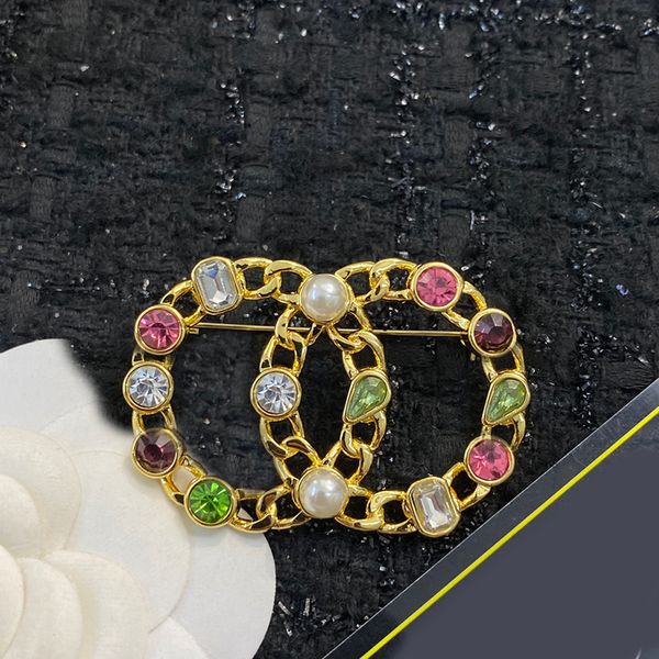 

designers brooches fashion brooch for woman brand classic letters womens clothing gold diamond luxurys brooch charm jewelry, Gray