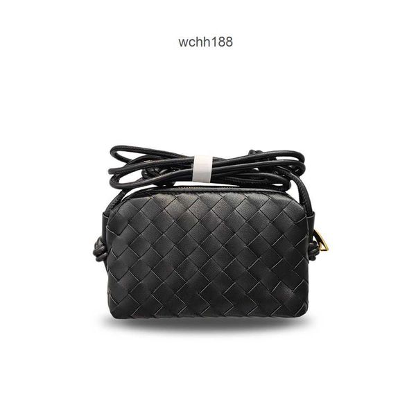 

designer 2023 bottegas girl bags bag venetas loop cassettes small crossbody handbags woven women's fashion handheld shoulder square cro