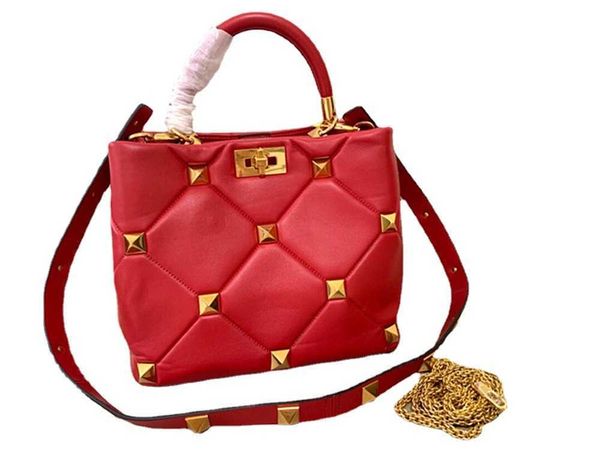 

designer outdoor bag luxurys rivet handheld shoulder cross leather women's bag solid red same loco bag 1wjl