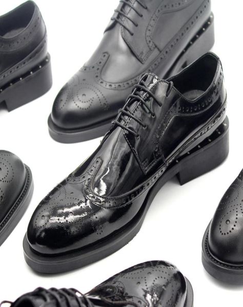 

fashion brogue leather shoes handmade british style mens formal business shoes carved men wedding dress shoes5492409, Black