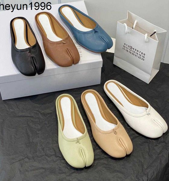 

slippers ladies sandals margiela designer fashion leather low round head split toe flat bottom one stirrup outdoor home leisur4835922, Black