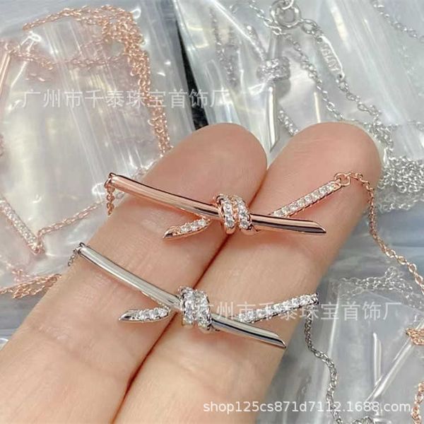 

internet celebrity tiffayffay 925 knot necklace interwoven winding women's plated 18k rose gold diamond pendant fashion collar chain, Black