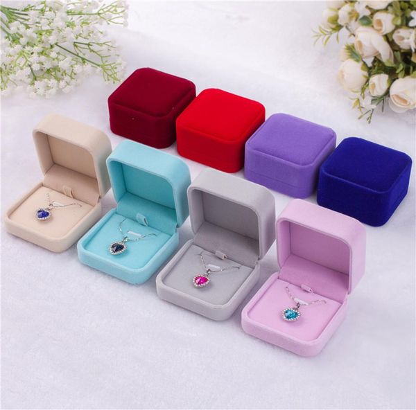 

11 colors fashion velvet jewelry boxes cases for only pendant necklaces wedding jewelry gift packaging display size 70mm70mm409206037, Black;white